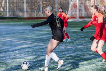 Bild 30 - wBJ VfL Pinneberg2 - Eimsbuttler TV 3 : Ergebnis: 5:0